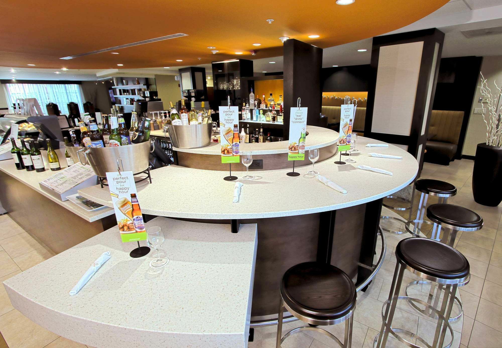 Courtyard By Marriott Los Angeles Pasadena Old Town Buitenkant foto