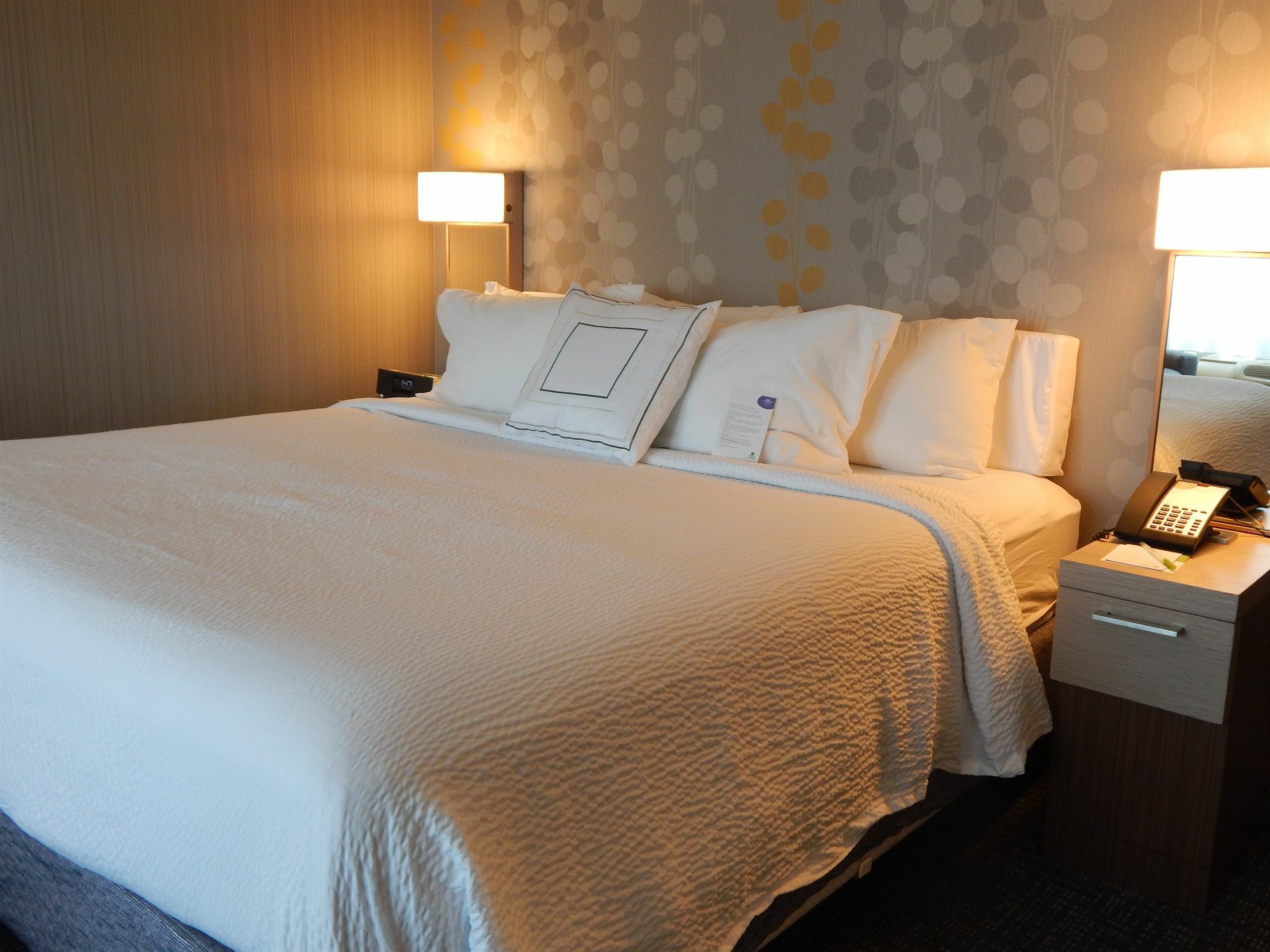 Courtyard By Marriott Los Angeles Pasadena Old Town Buitenkant foto